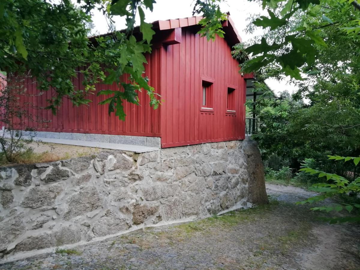 Campismo Rural Vale Dos Moinhos Geres Hotel Kültér fotó